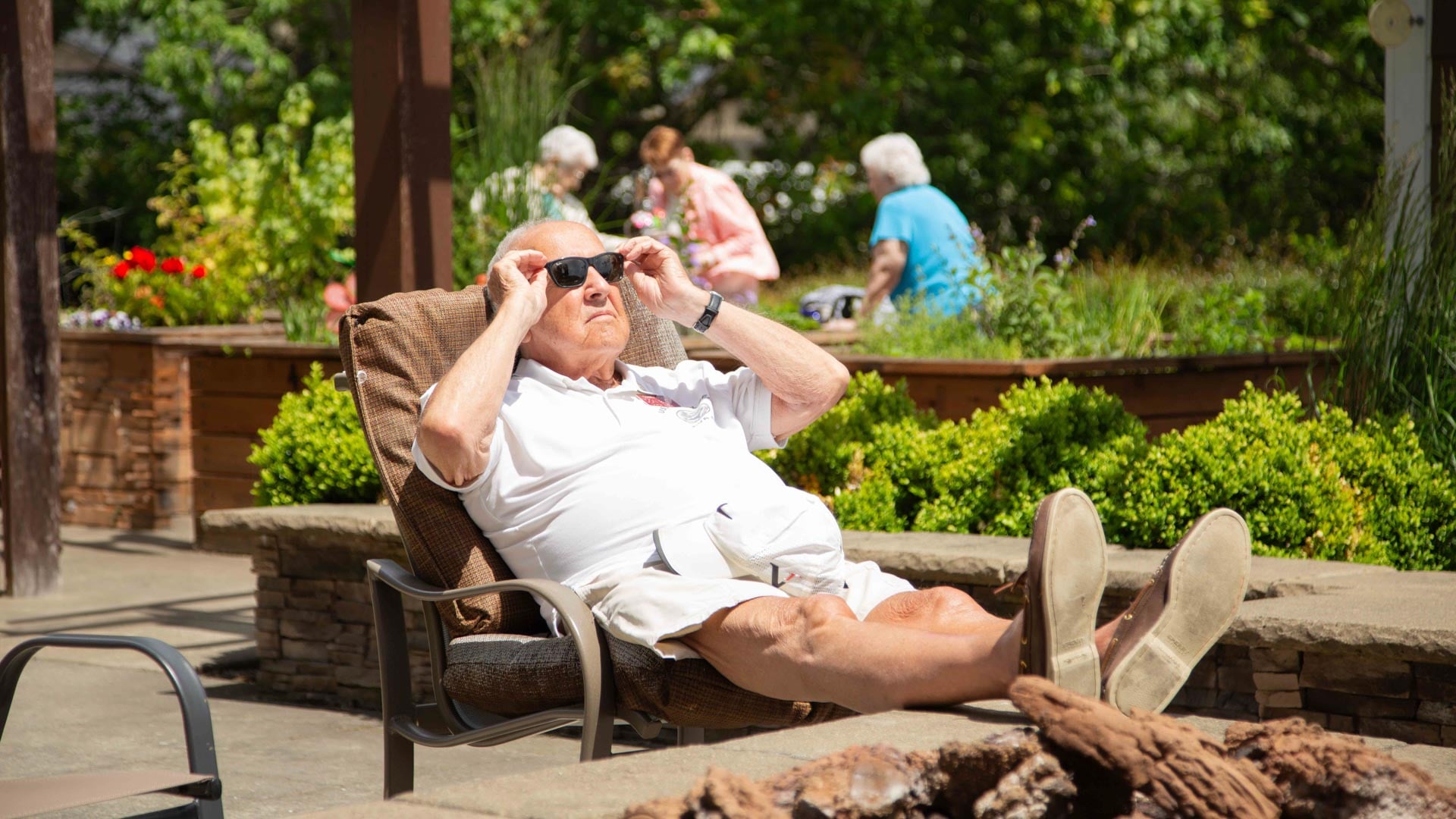 Sycamore Ridge man relaxing