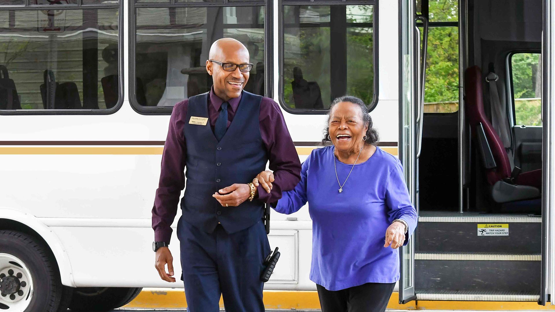 Sycamore Ridge residents on bus