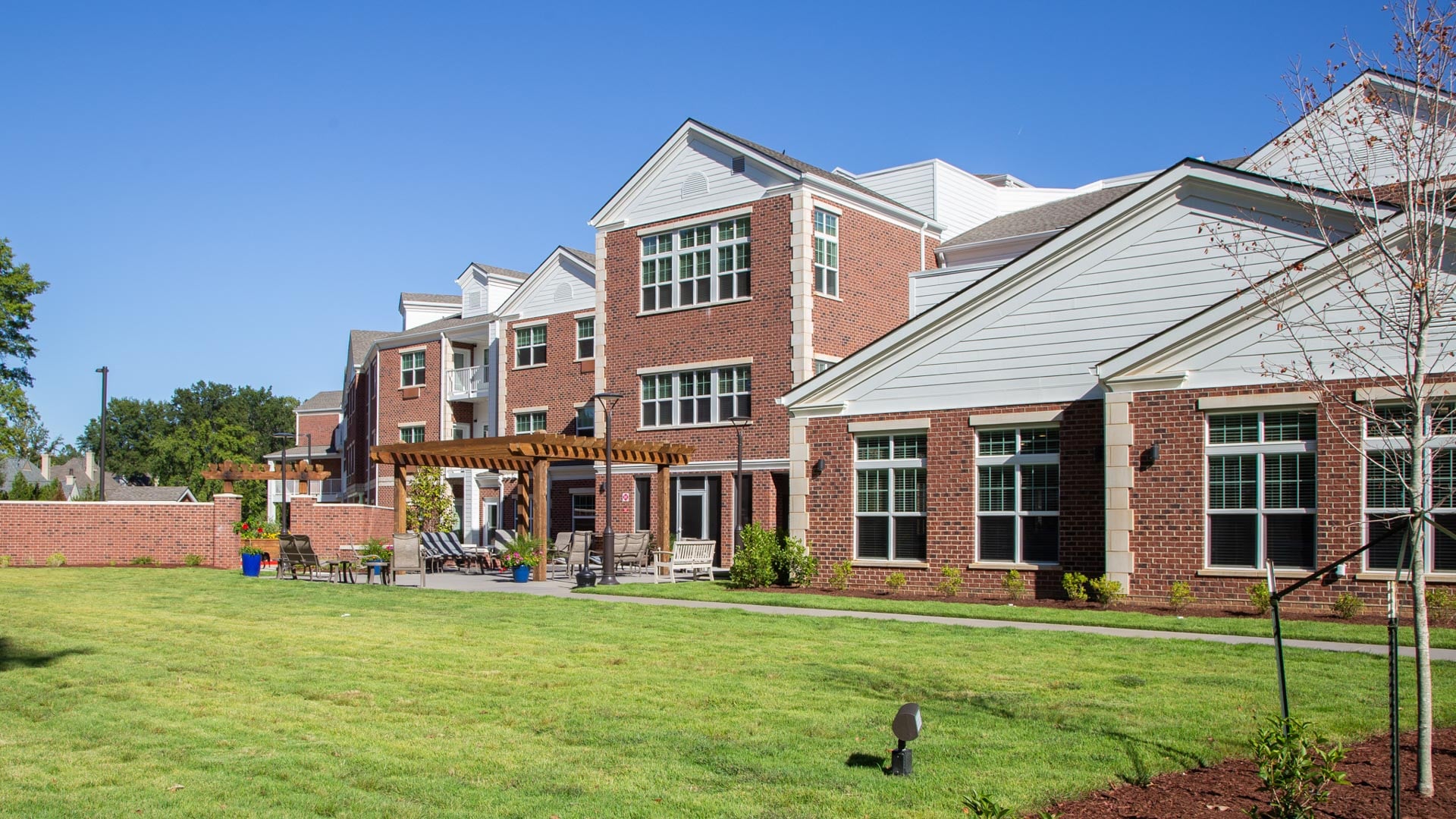 Sycamore Ridge exterior