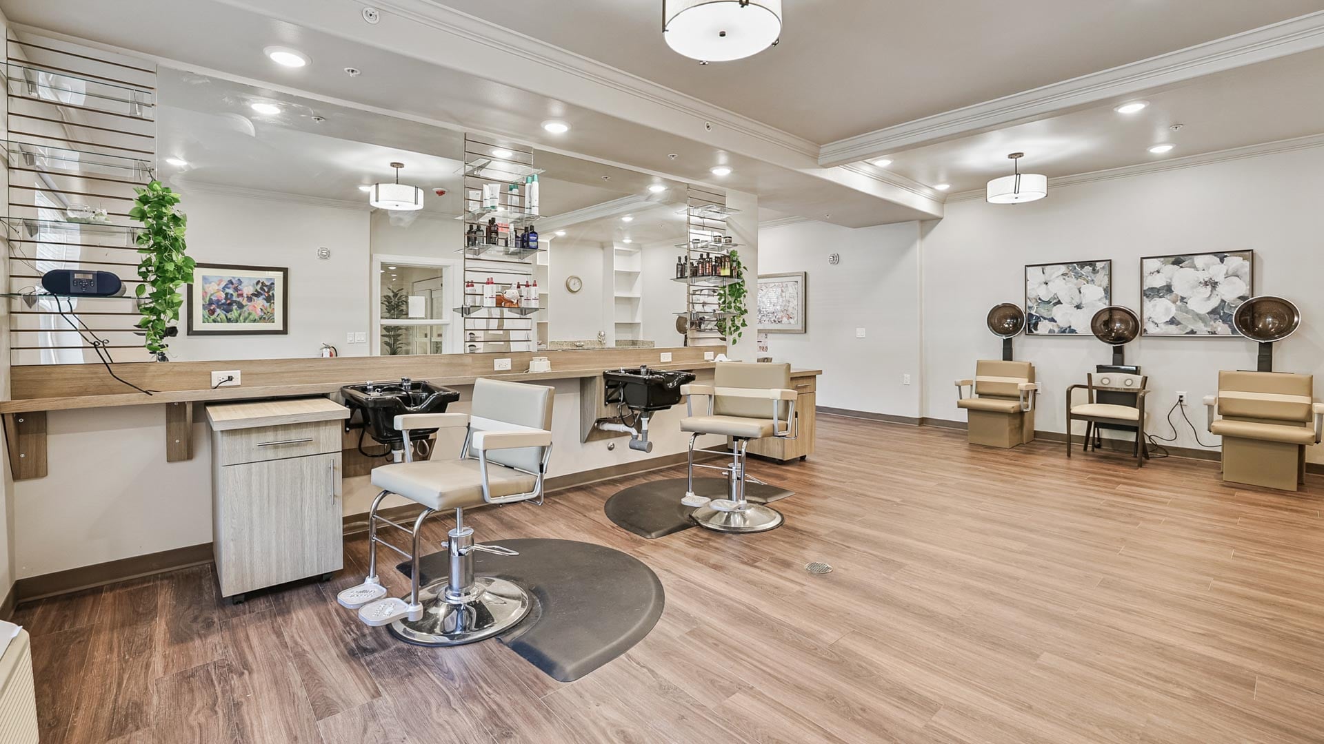 Sycamore Ridge salon